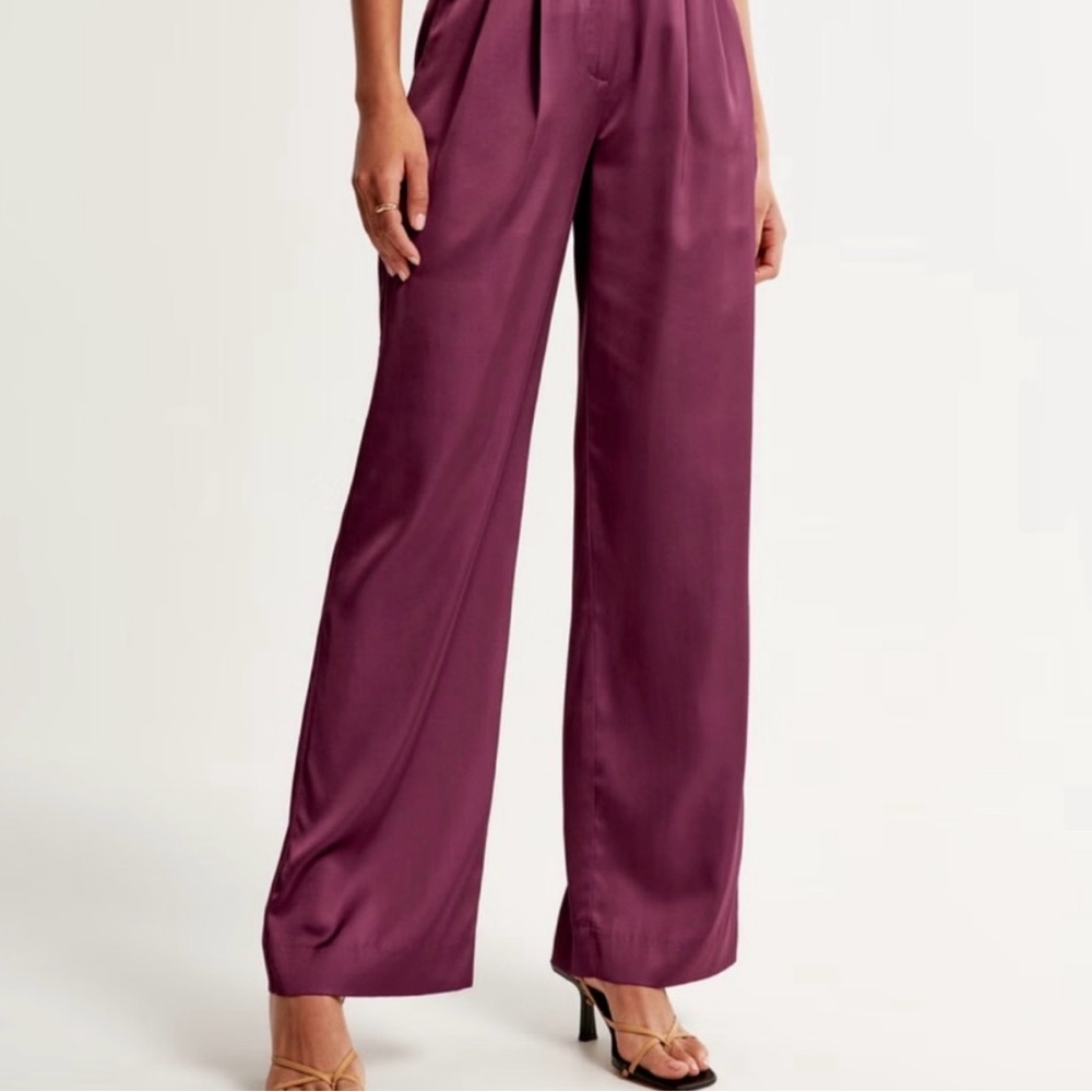 Abercrombie & Fitch Plum Wide-Leg Pants